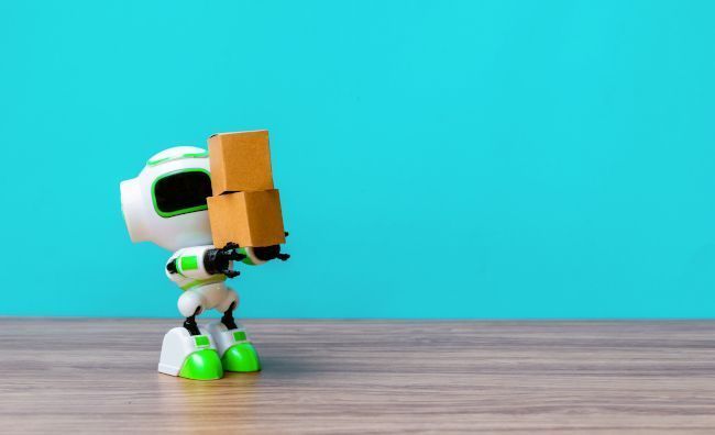 robot cargando cajas